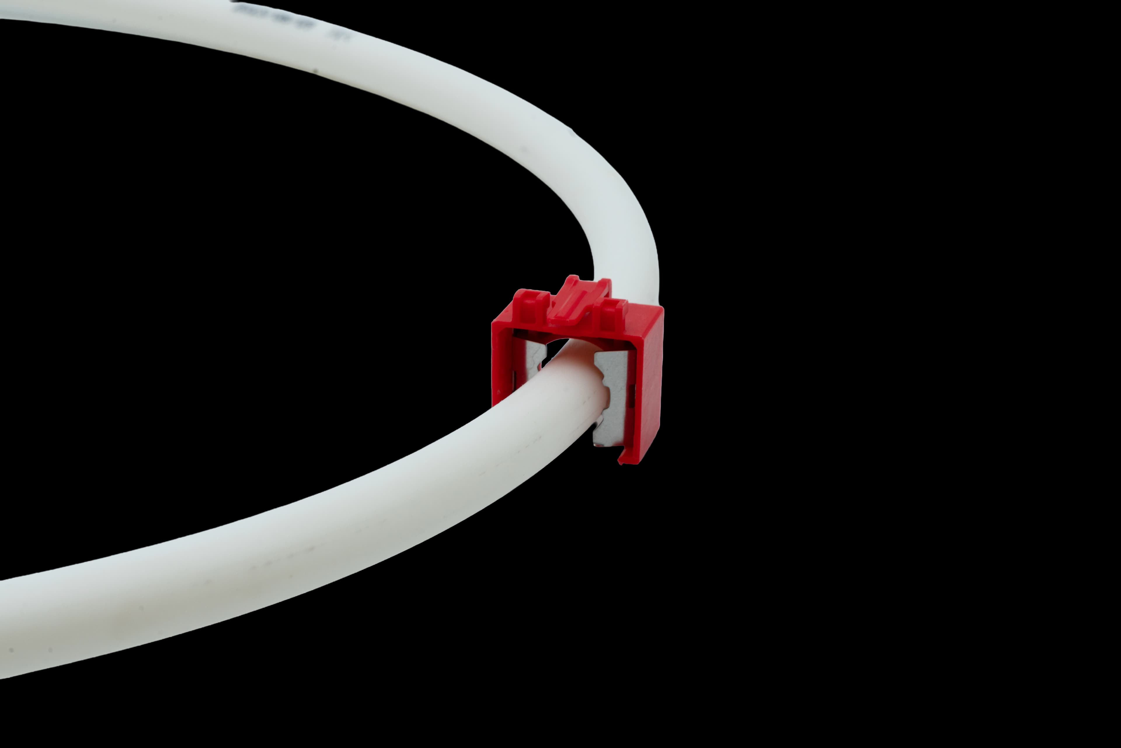 breitbandtechnik_zubehoer-mikorohre-kennzeichnungsClips-GripClip-Anwendung2